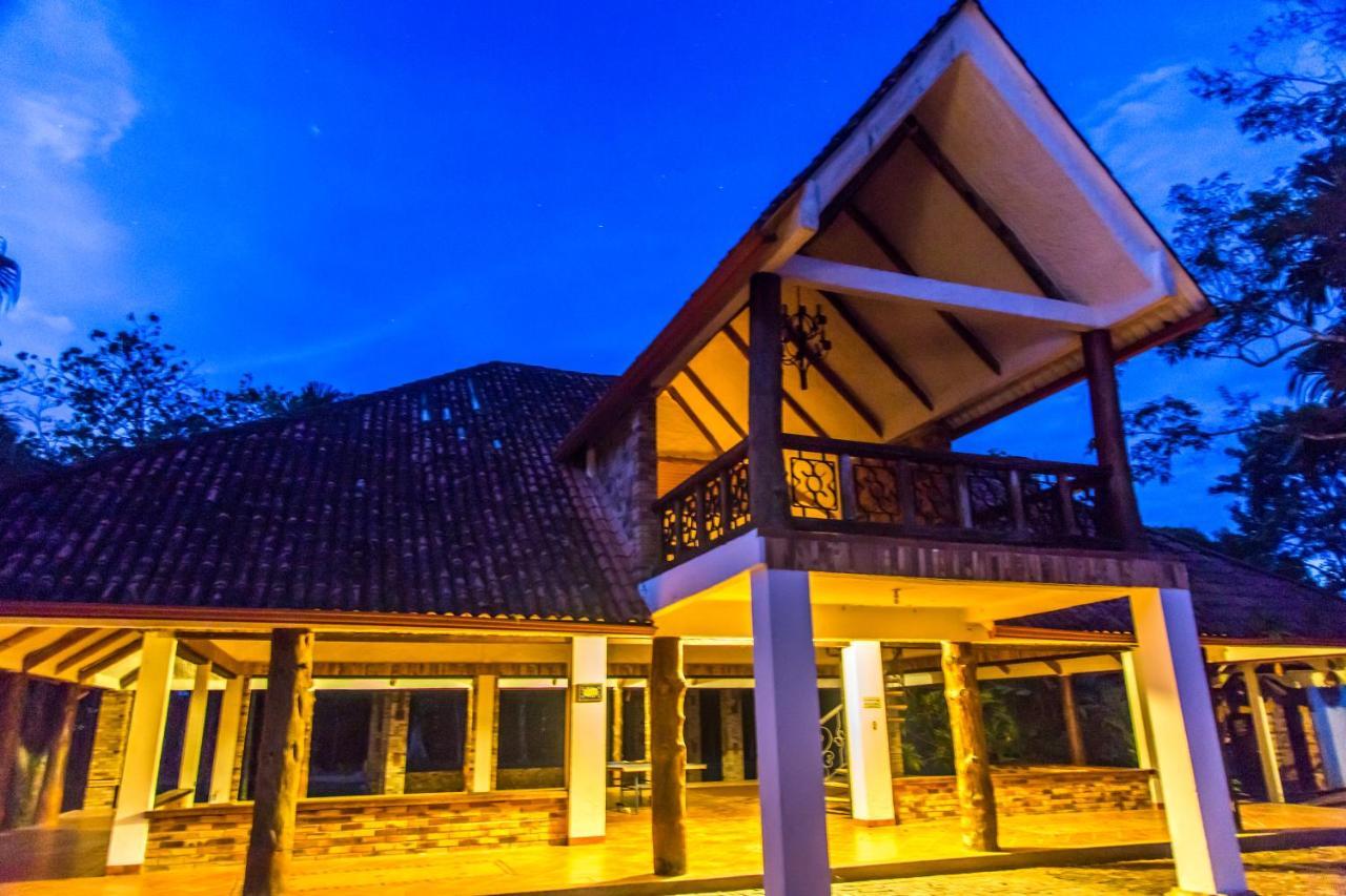 Hotel Hacienda Gualanday Apiay Exterior photo